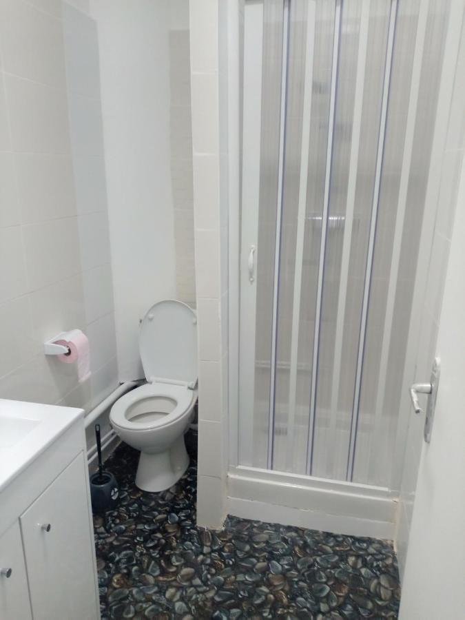 Hotel Le Celtic Montluçon Dış mekan fotoğraf