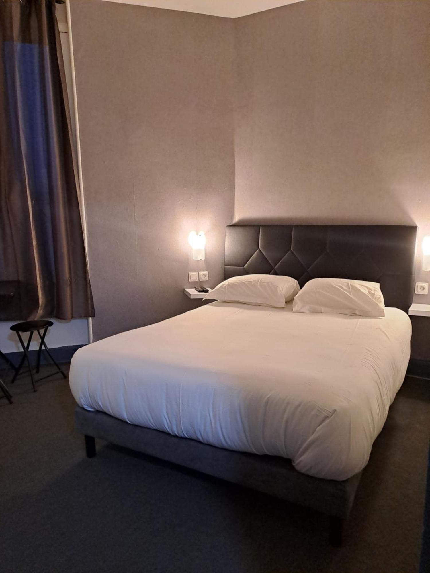 Hotel Le Celtic Montluçon Dış mekan fotoğraf